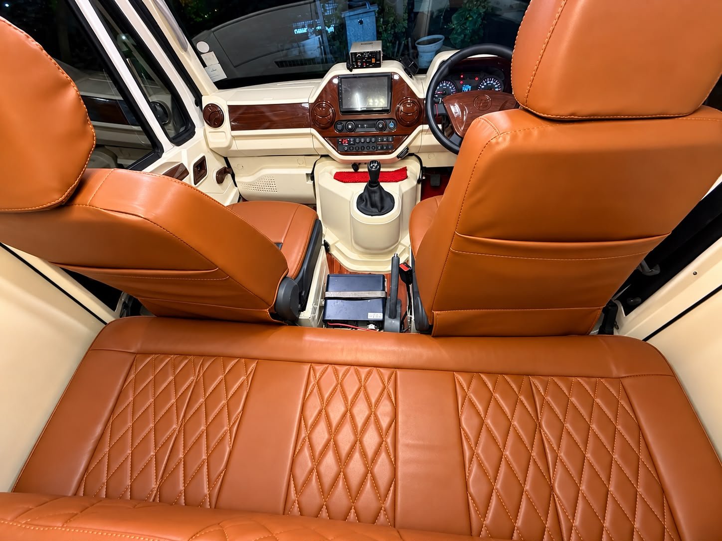 Ergonomic Cockpit & Attendant Seating Ambulance